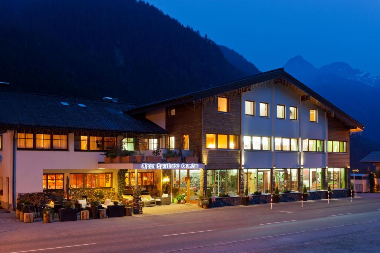 Sporthotel Grandau Sankt Gallenkirch Exterior foto